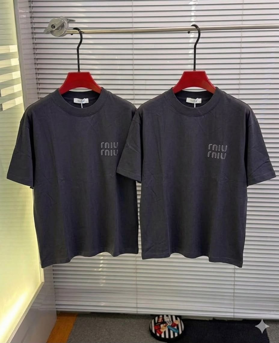Premium T-shirt