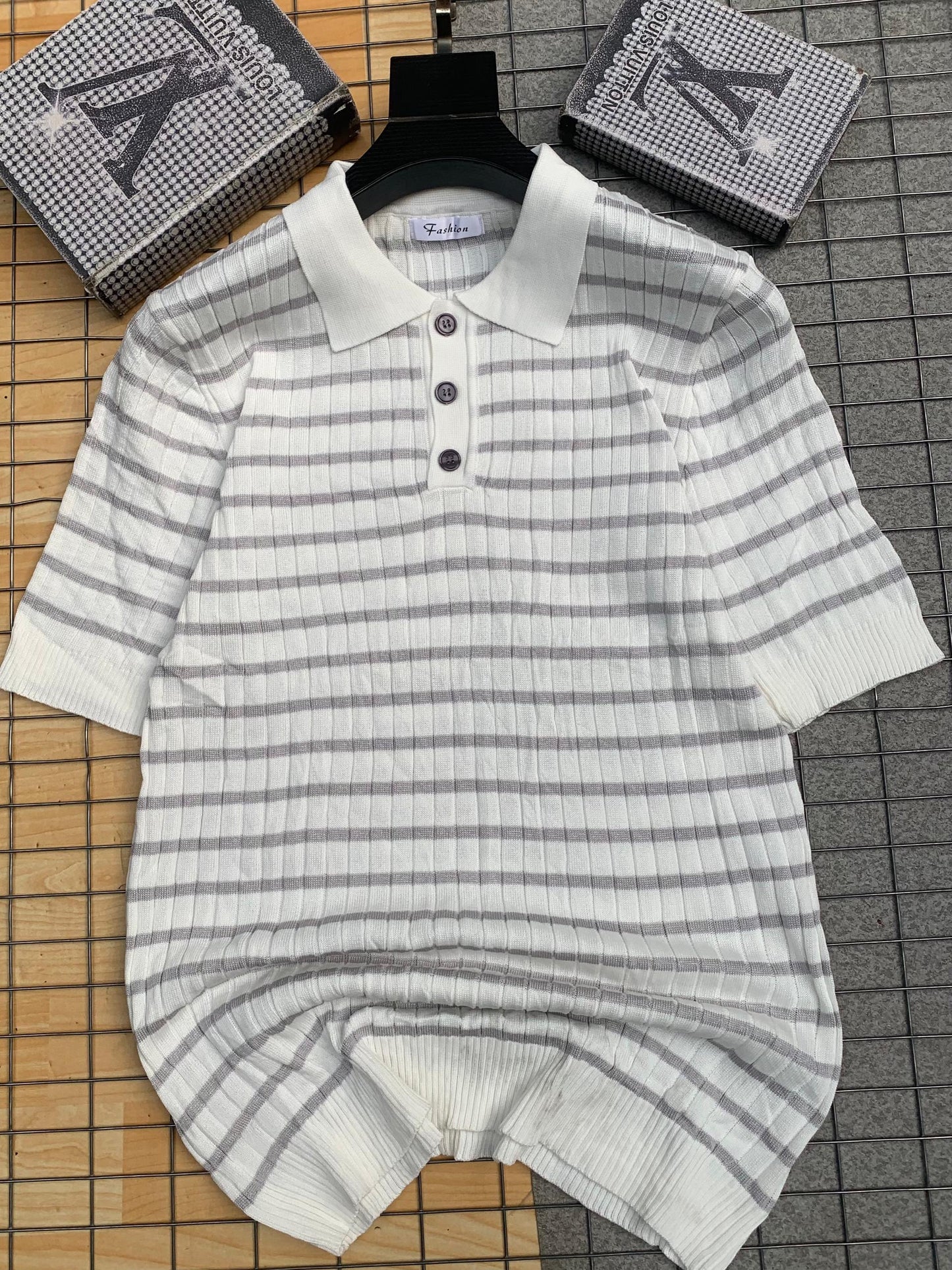 Classic Collar T-shirt
