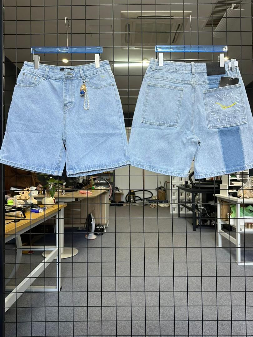 Classic Jean Short