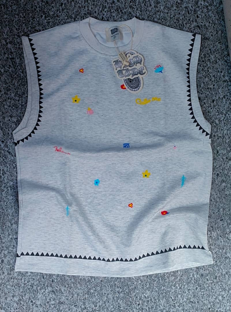 Classic Armless T-shirt