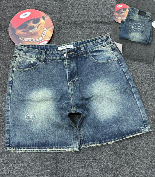 Classic Jean Short