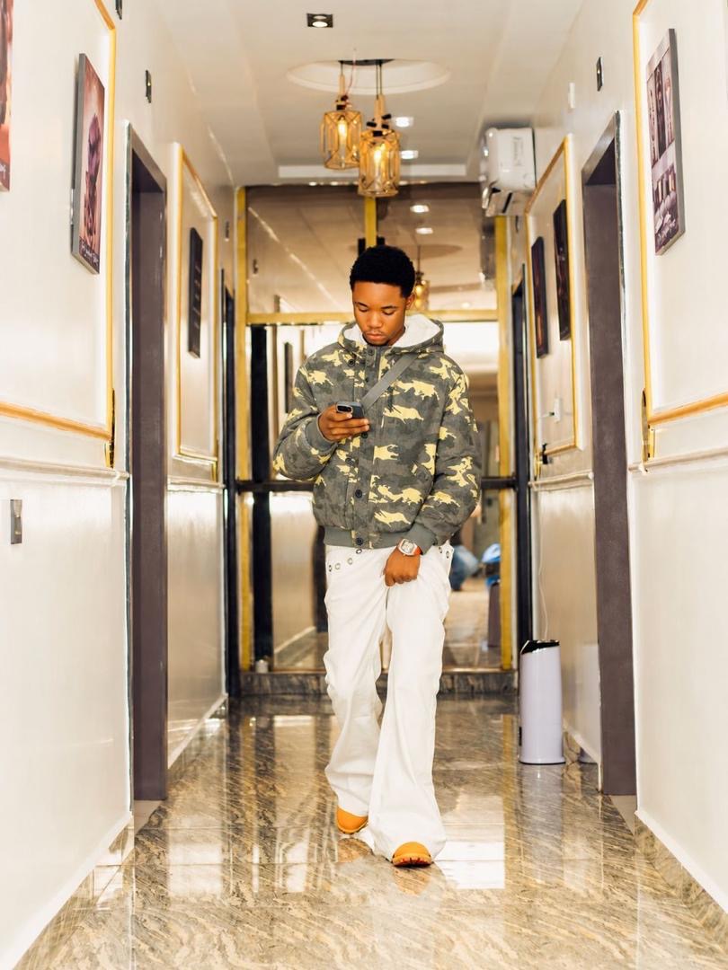 Premium Camo Hoodie Jacket